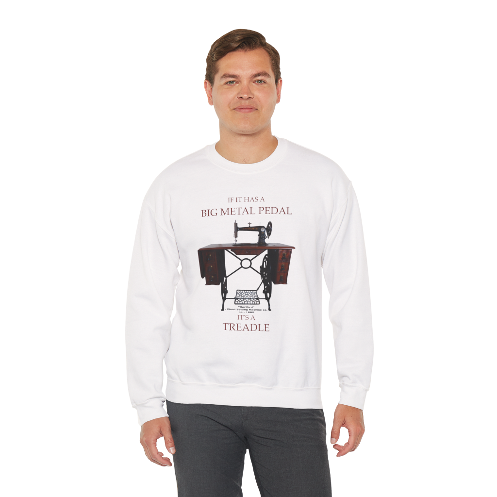 Gildan 18000 crew neck sweatshirt